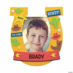 Coupon ⭐ Horseshoe Picture Frame Magnet Craft Kit - Makes 12 🧨